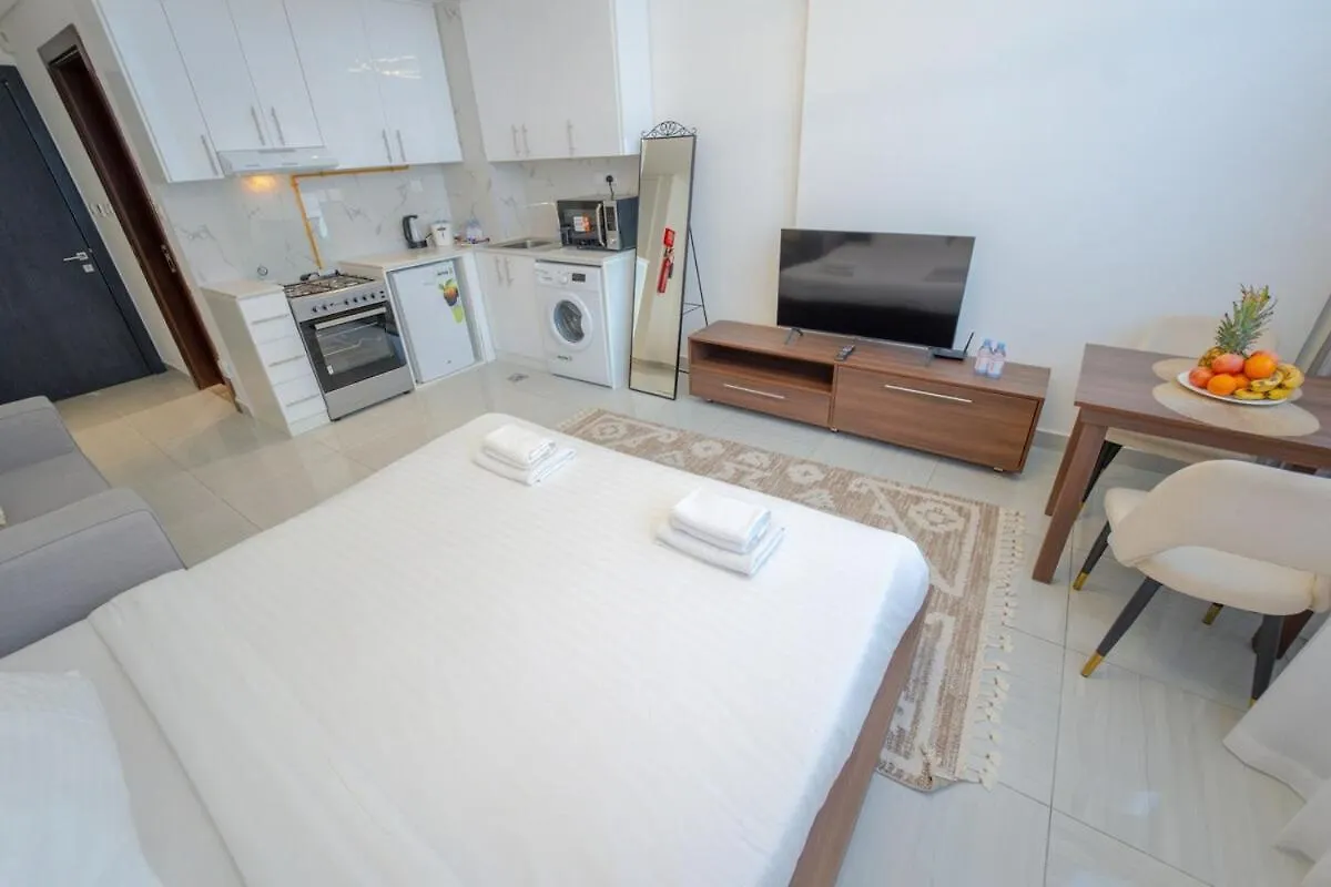 Aws Holiday Homes - Cozy Studio In Jvc Dubai